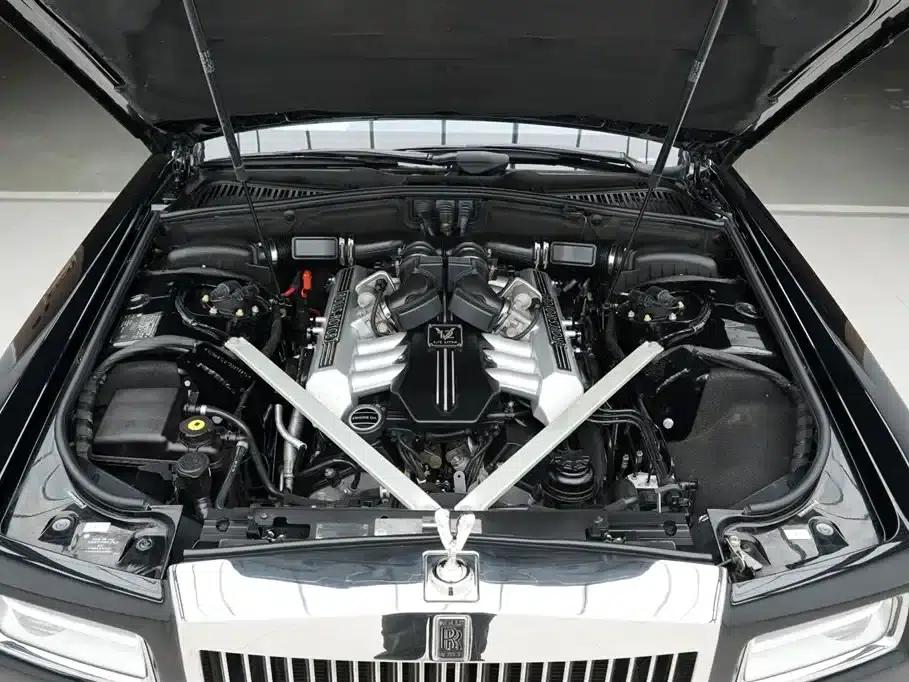 2013 Phantom 6.7L Extended Wheelbase (EWB) — миниатюра 33