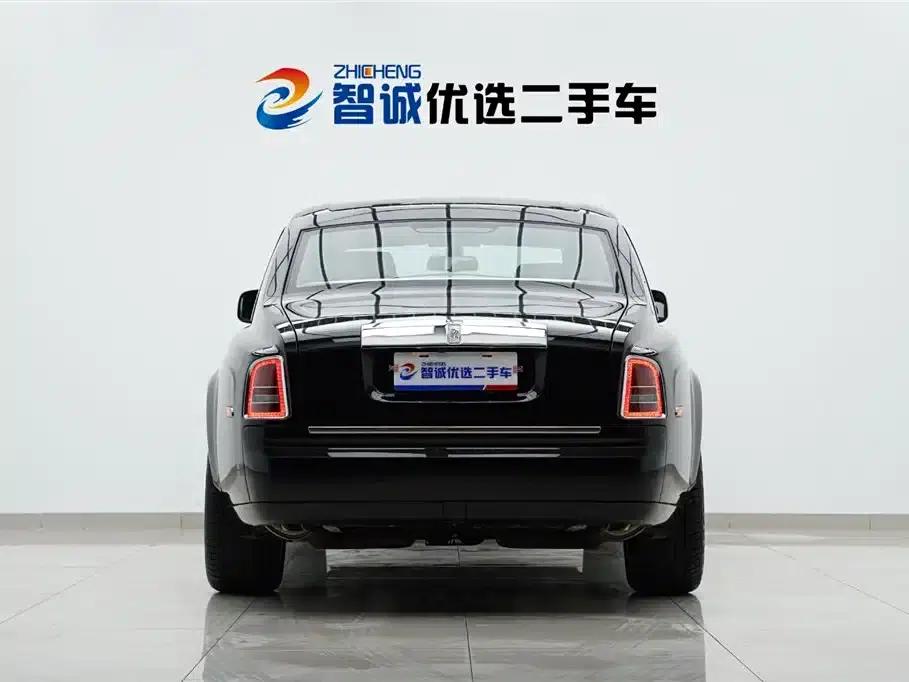 2013 Phantom 6.7L Extended Wheelbase (EWB) — миниатюра 35