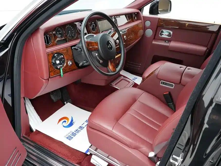 2013 Phantom 6.7L Extended Wheelbase (EWB) — миниатюра 7