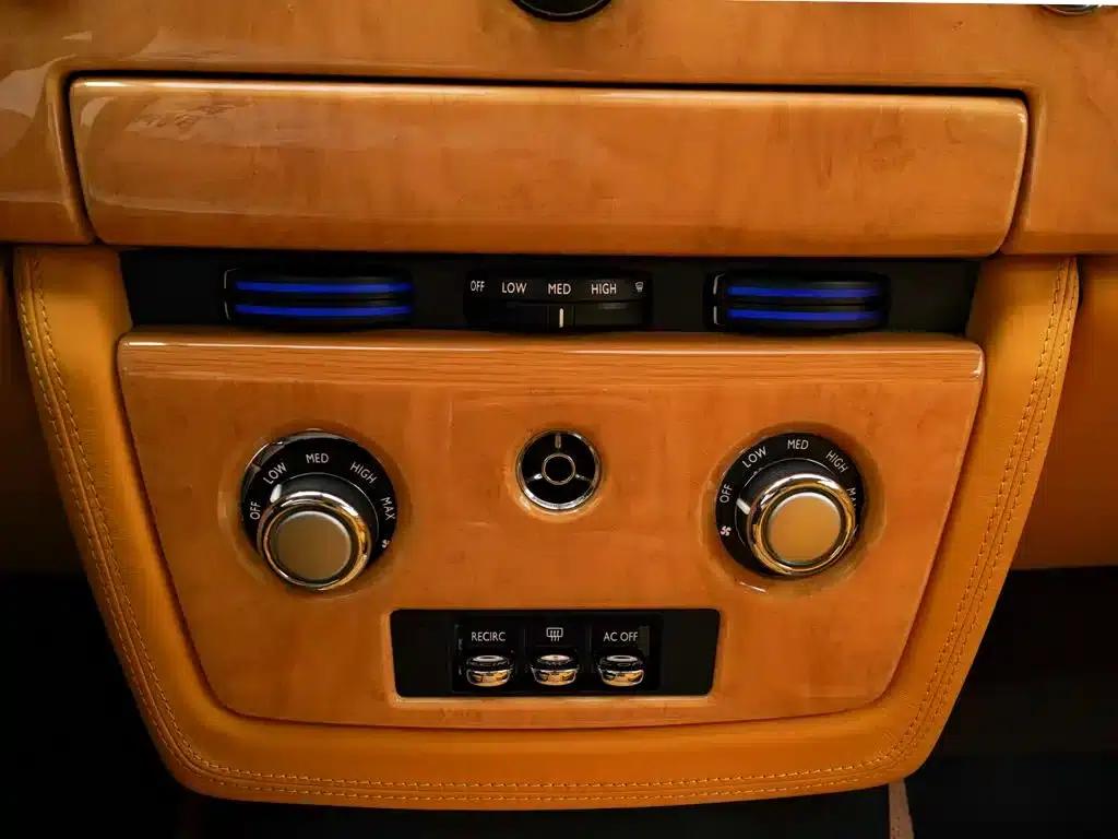 2013 Phantom 6.7L Extended Wheelbase (EWB) — миниатюра 21
