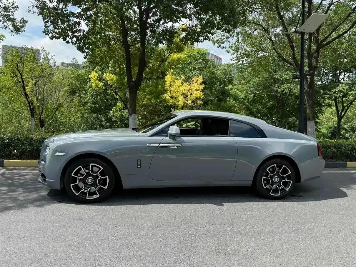 2018 Phantom 6.6T Black Badge — миниатюра 3