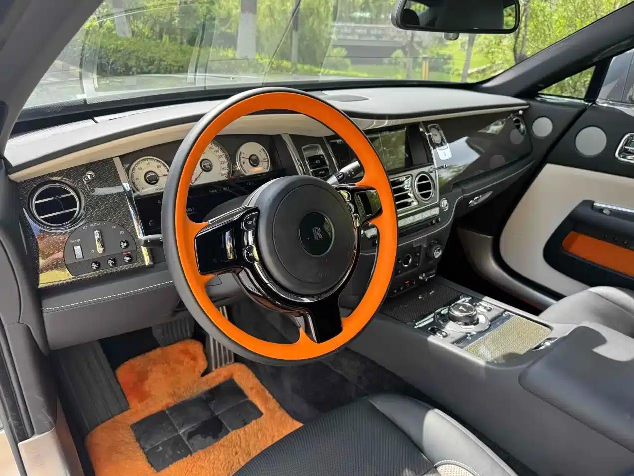 2018 Phantom 6.6T Black Badge — миниатюра 6