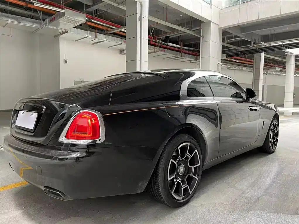 2018 Phantom 6.6T Black Badge — миниатюра 5