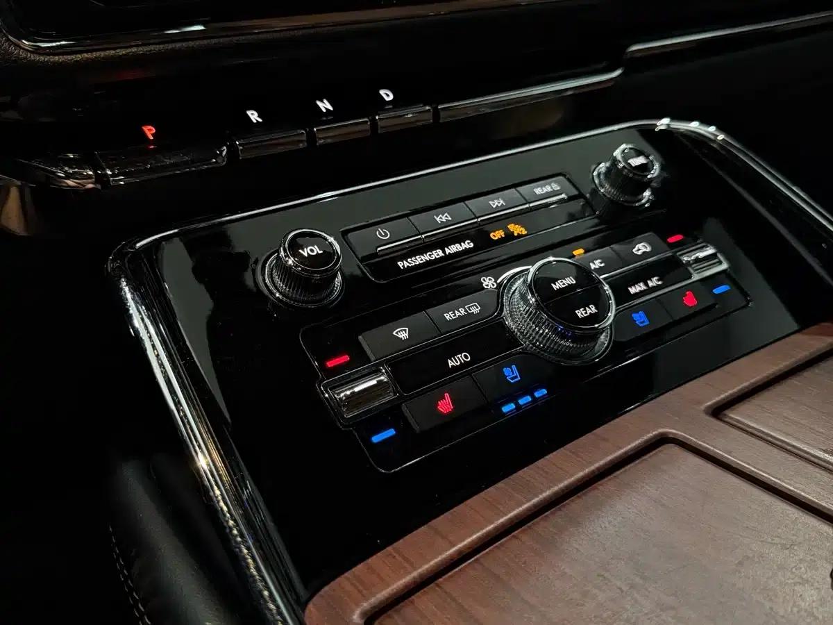 Navigator 2020 3.5T Premium Edition — миниатюра 12