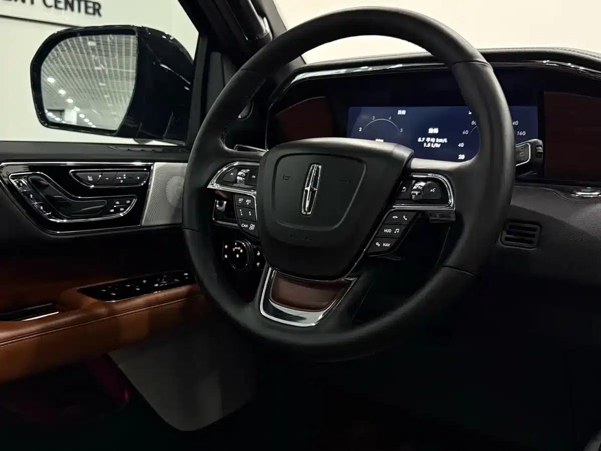 Navigator 2020 3.5T Premium Edition — миниатюра 14