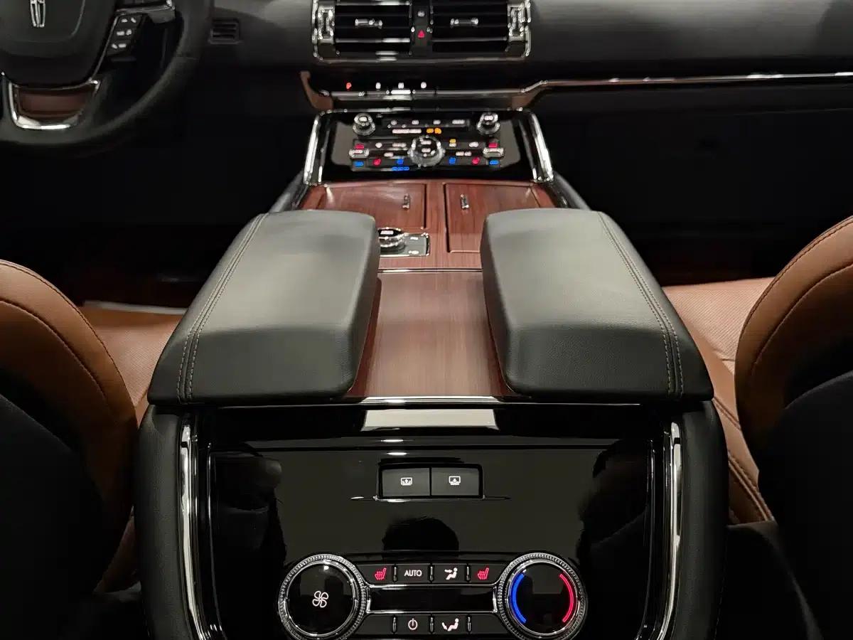 Navigator 2020 3.5T Premium Edition — миниатюра 17