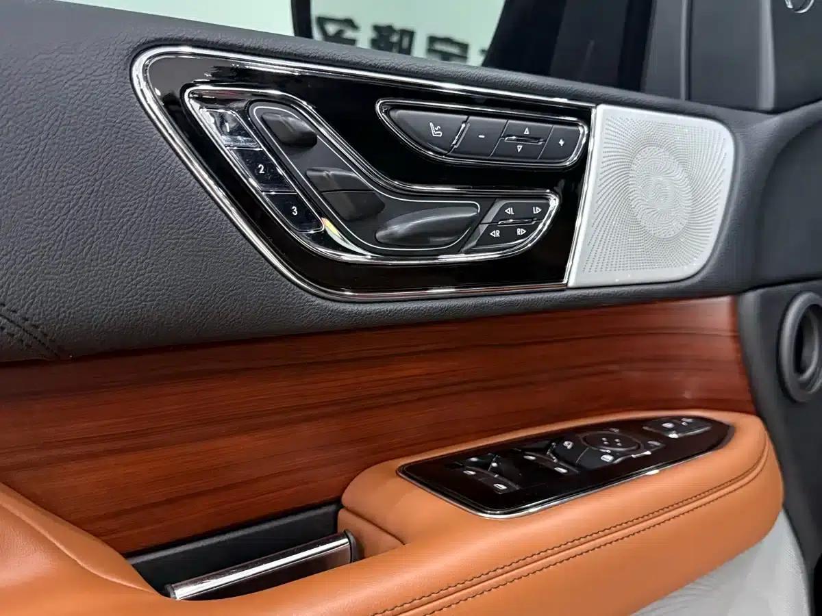 Navigator 2020 3.5T Premium Edition — миниатюра 30