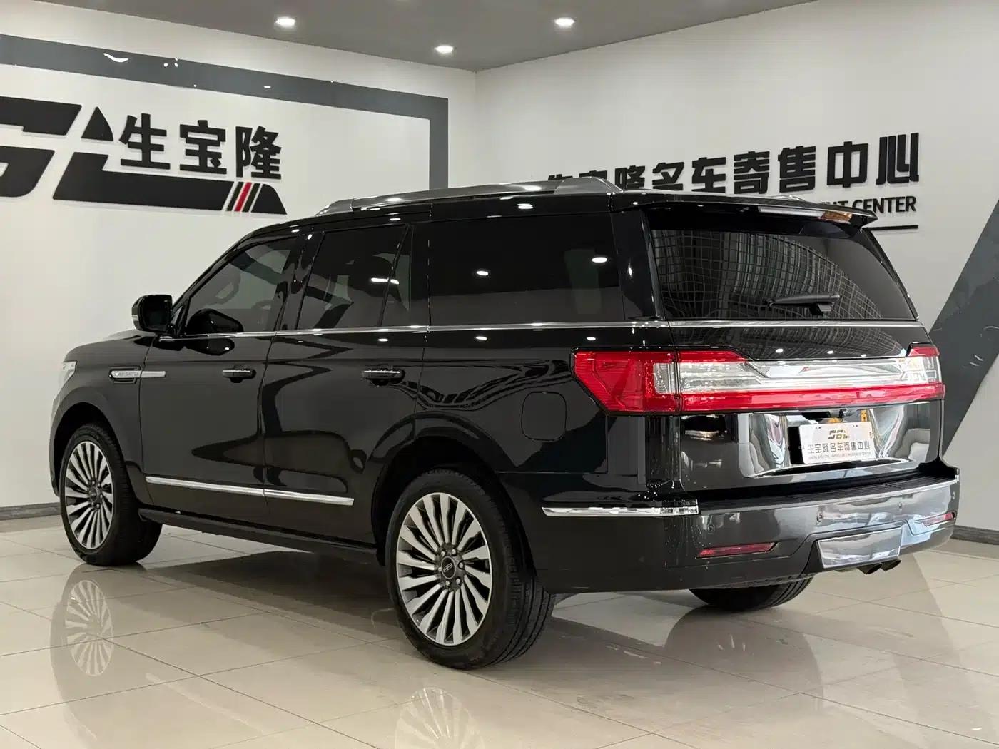 Navigator 2020 3.5T Premium Edition — миниатюра 6