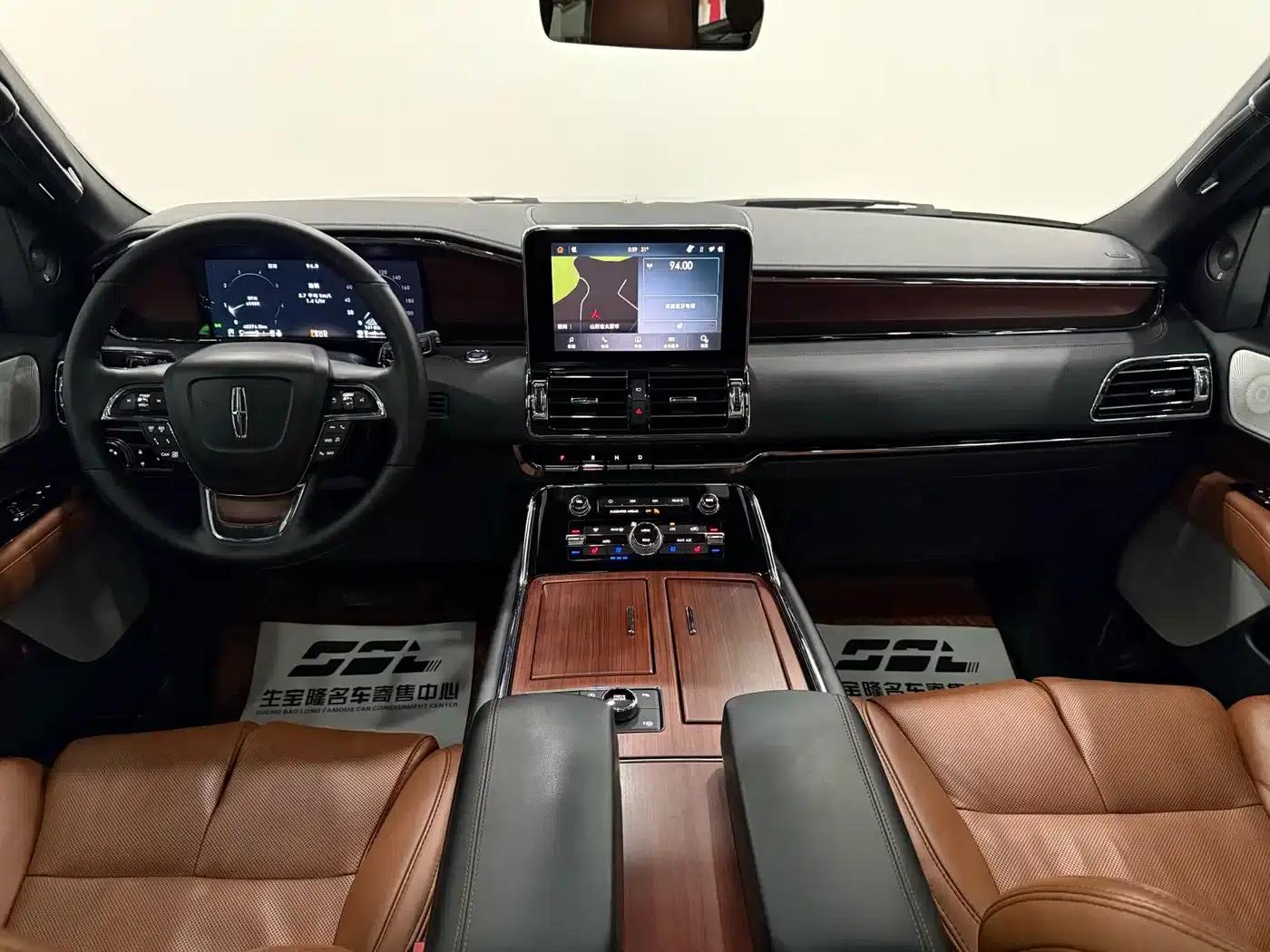 Navigator 2020 3.5T Premium Edition — миниатюра 10