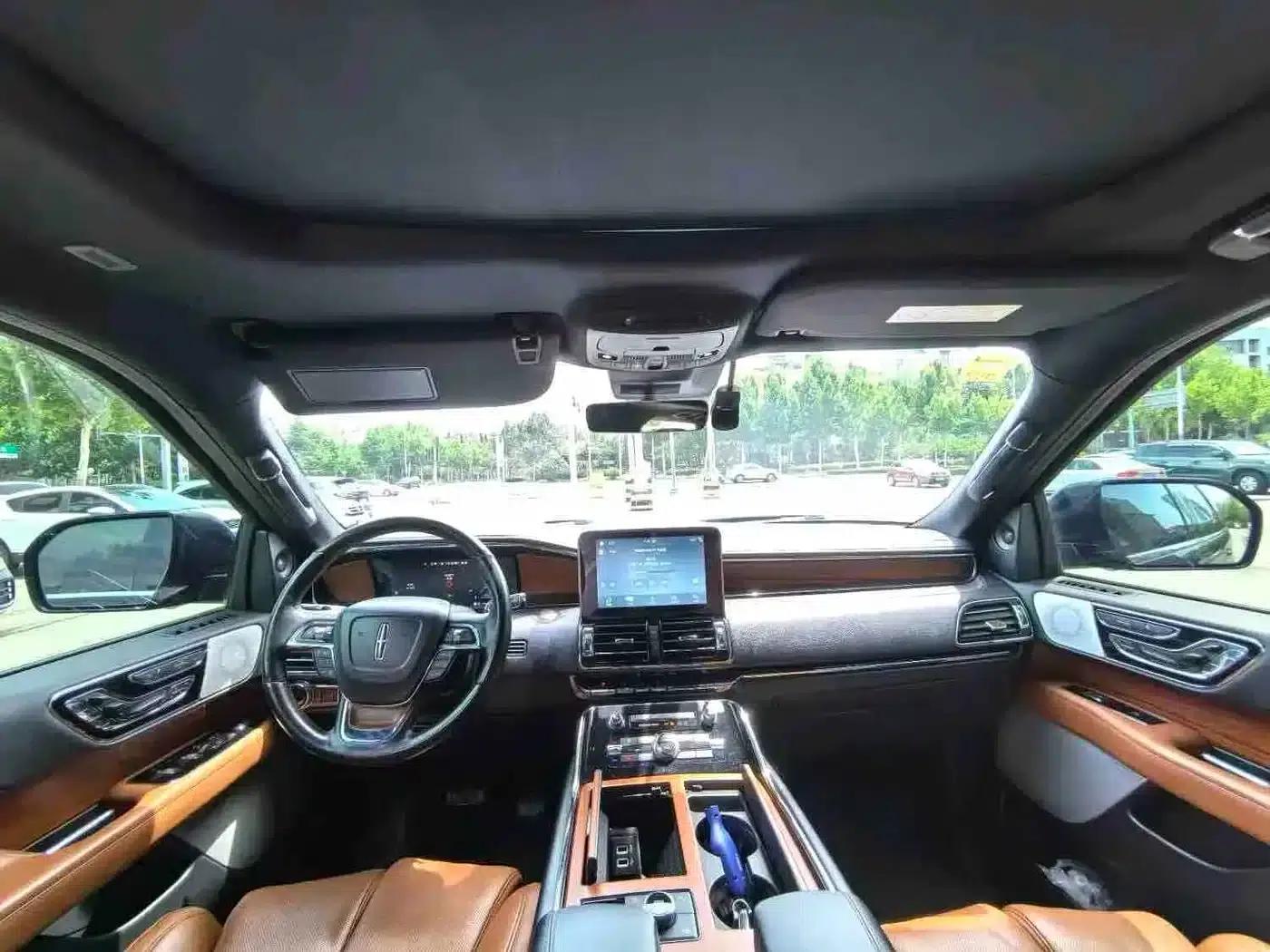 Navigator 2018 3.5T Premium Edition (National V Emission Standard) — миниатюра 5