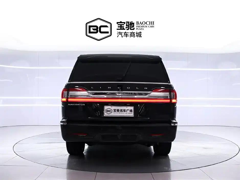 Navigator 2020 3.5T Premium Edition — миниатюра 4
