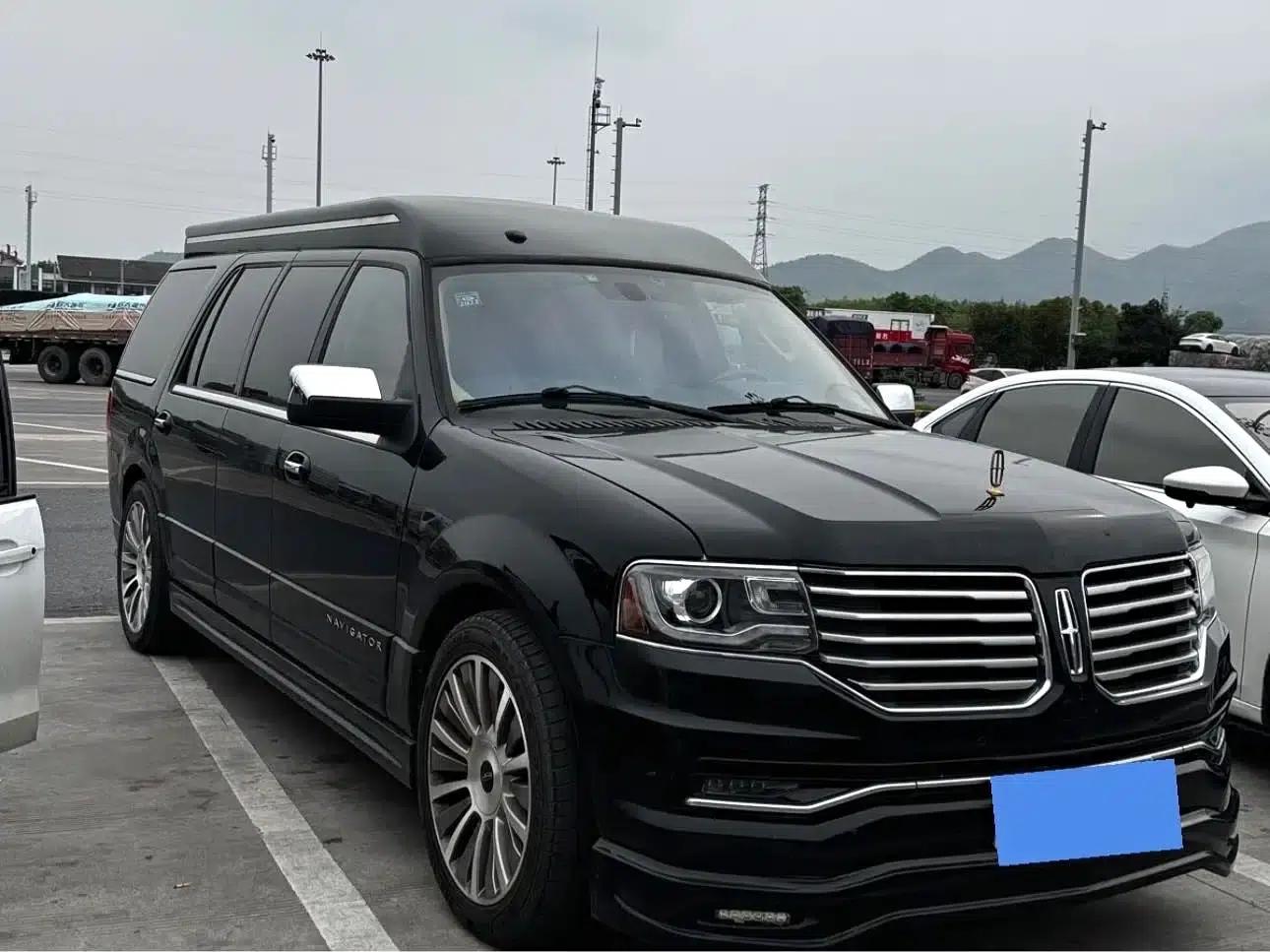 Navigator 2017 3.5T AWD — миниатюра 2