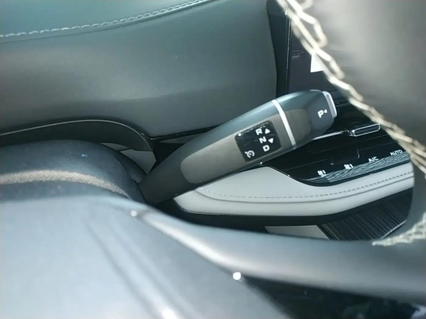 CHANGAN NEVO Q05 2025 Truly Delicious Version 125cc Beyond-Excellent Type — миниатюра 16