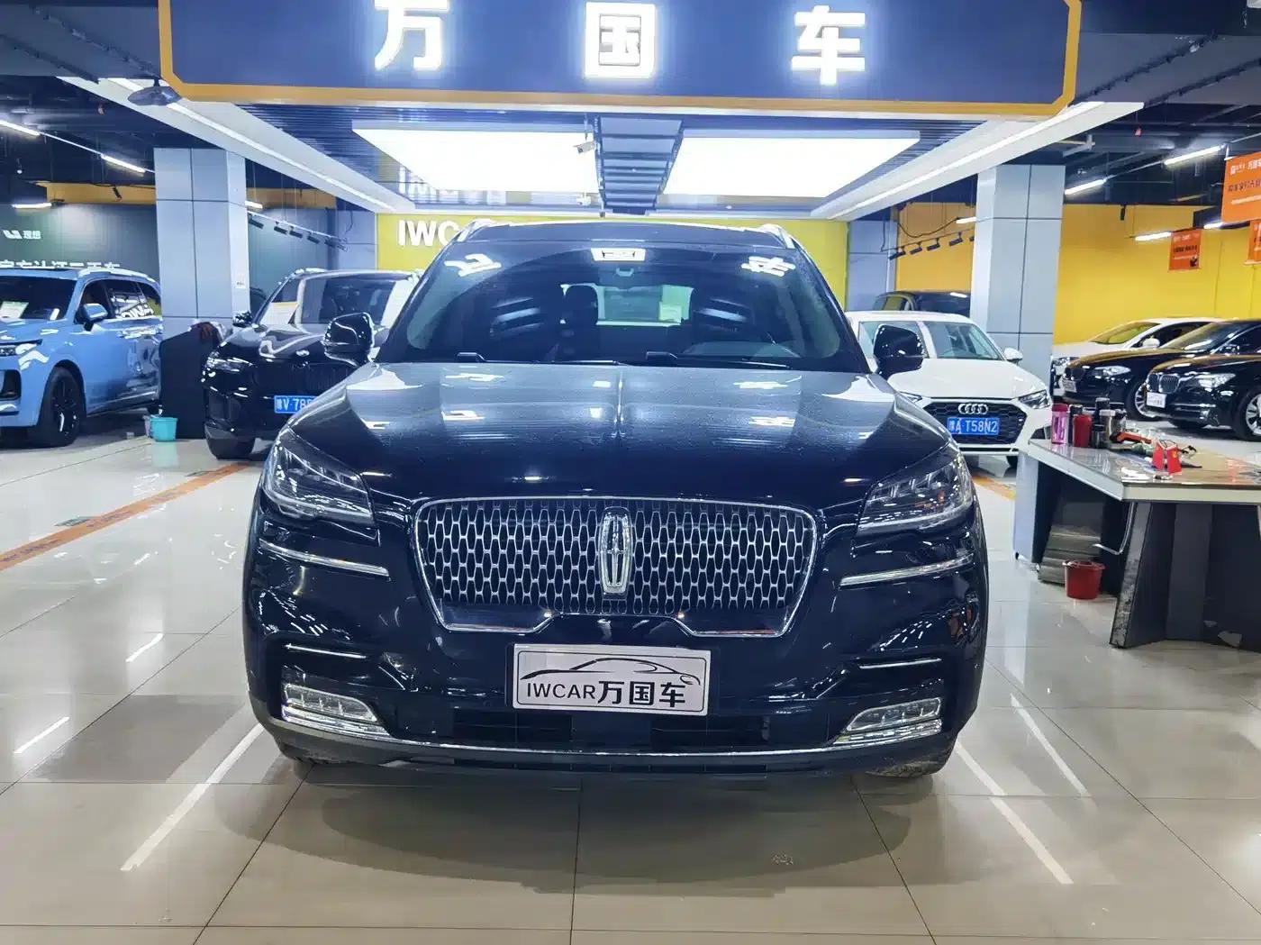 2021 Aviator 3.0T V6 AWD Premium Edition — миниатюра 5