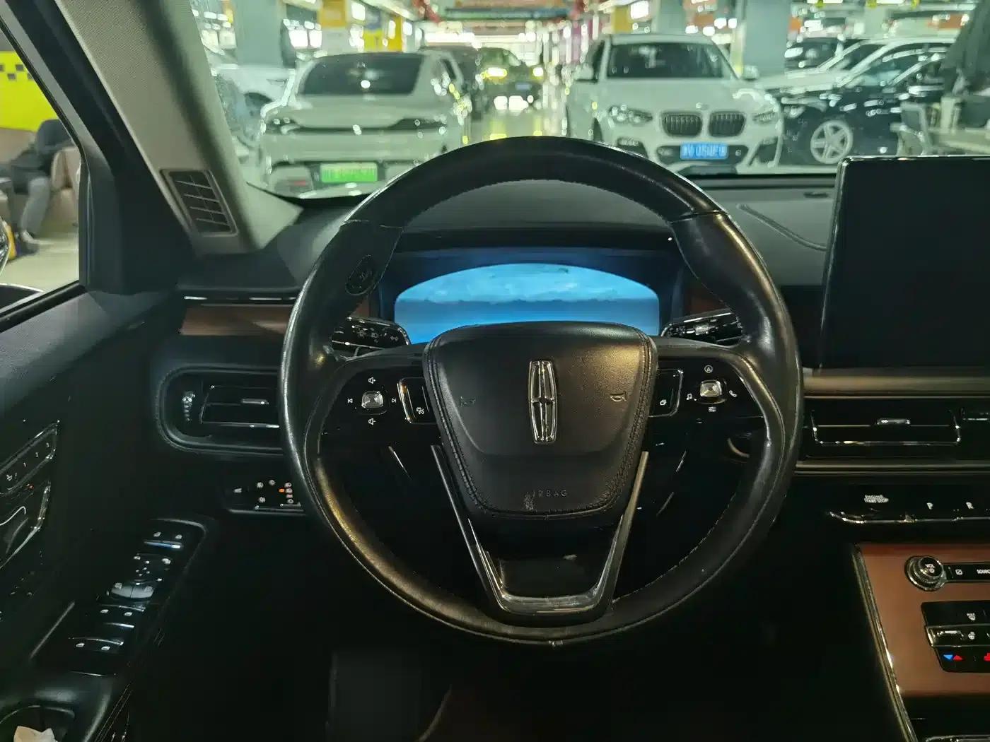 2021 Aviator 3.0T V6 AWD Premium Edition — миниатюра 8