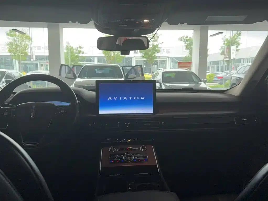 2020 Aviator 3.0T V6 AWD Premium Edition — миниатюра 15