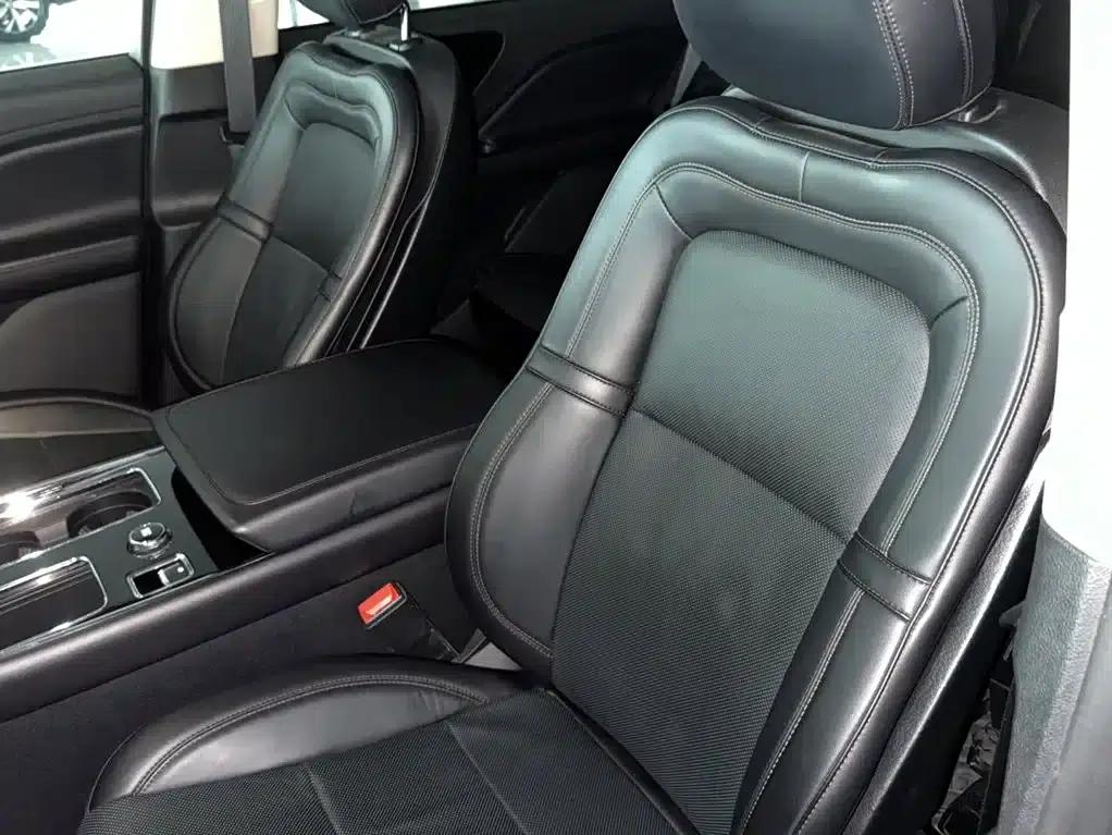 2020 Aviator 3.0T V6 AWD Premium Edition — миниатюра 9