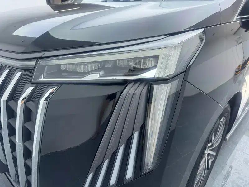 Trumpchi M8 2024 Master Series 2.0TGDI Supreme Edition — миниатюра 12