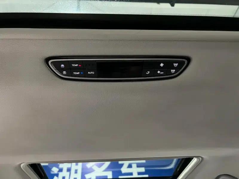 Trumpchi M8 2021 Leading Series 390T Supreme Edition — миниатюра 10