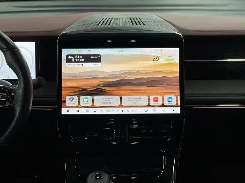 Trumpchi M8 2024 Master Series 2.0TGDI Pioneer Edition — миниатюра 12