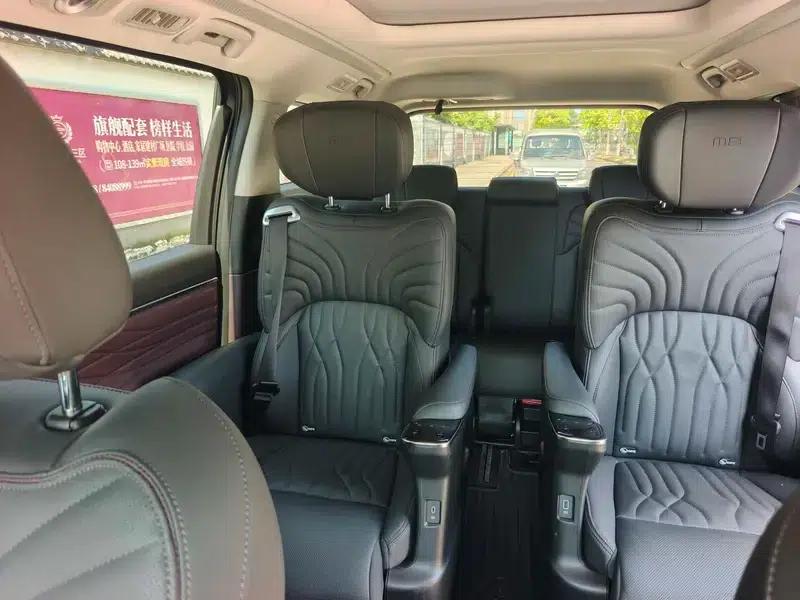 Trumpchi M8 2024 Master Series 2.0TGDI Premium Edition — миниатюра 11