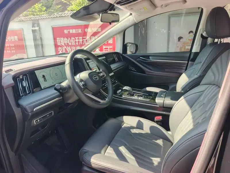 Trumpchi M8 2024 Master Series 2.0TGDI Premium Edition — миниатюра 10