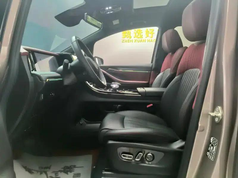 Trumpchi M8 2023 Master Series 2.0TM Hybrid Supreme Edition — миниатюра 11