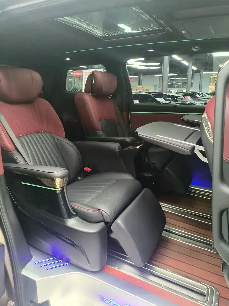 Trumpchi M8 2023 Master Series 2.0TM Hybrid Supreme Edition — миниатюра 15