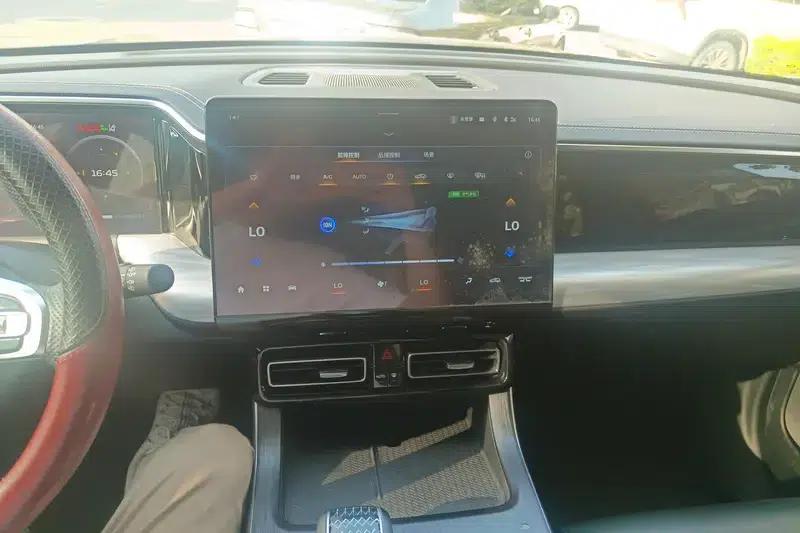 Trumpchi GS8 2022 Navigator Series 2.0TGDI 2WD Premium 7-Seater — миниатюра 13