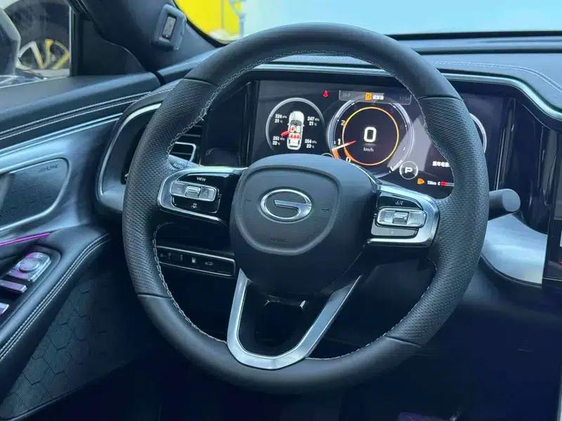 Trumpchi GS8 2022 Navigator Series 2.0TGDI 4WD Luxury Intelligent Connected 7-Seater — миниатюра 16