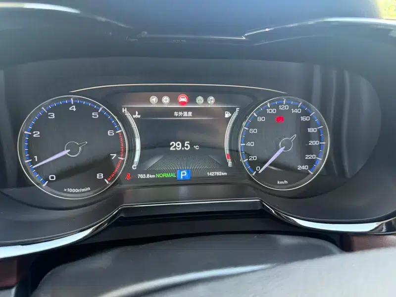 Trumpchi GS8 2017 320T 2WD Luxury Intelligent Connected Edition 7-Seater — миниатюра 8