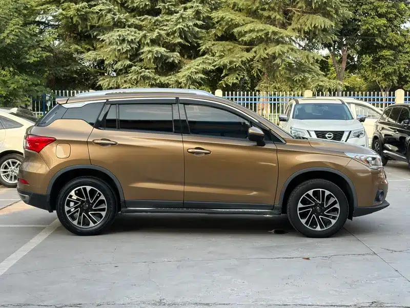 Trumpchi GS4 2015 200T Manual Deluxe Edition — миниатюра 7