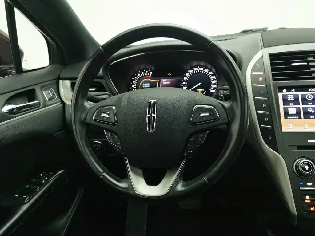 Lincoln MKC 2019 2.0T Two-Wheel Drive Premium Edition (China VI Emission Standard) — миниатюра 11