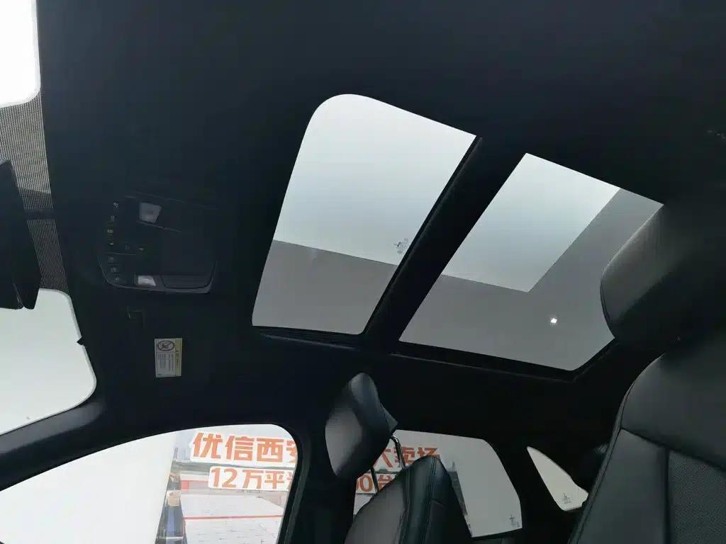 Lincoln MKC 2019 2.0T Two-Wheel Drive Premium Edition (China VI Emission Standard) — миниатюра 14