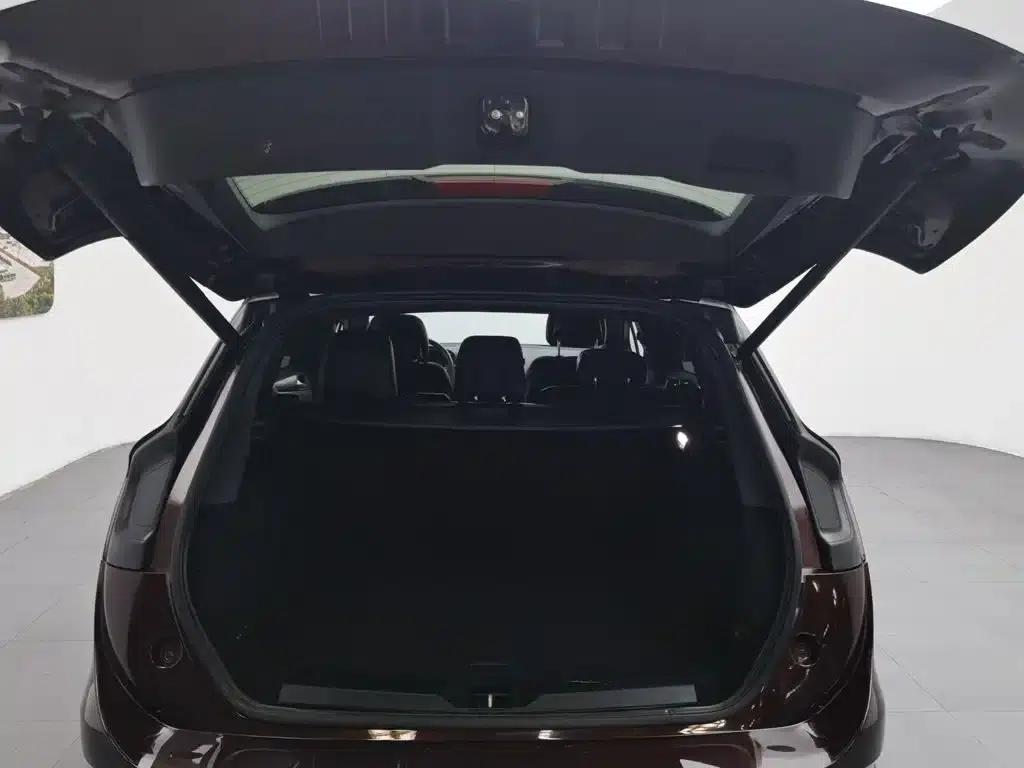 Lincoln MKC 2019 2.0T Two-Wheel Drive Premium Edition (China VI Emission Standard) — миниатюра 16
