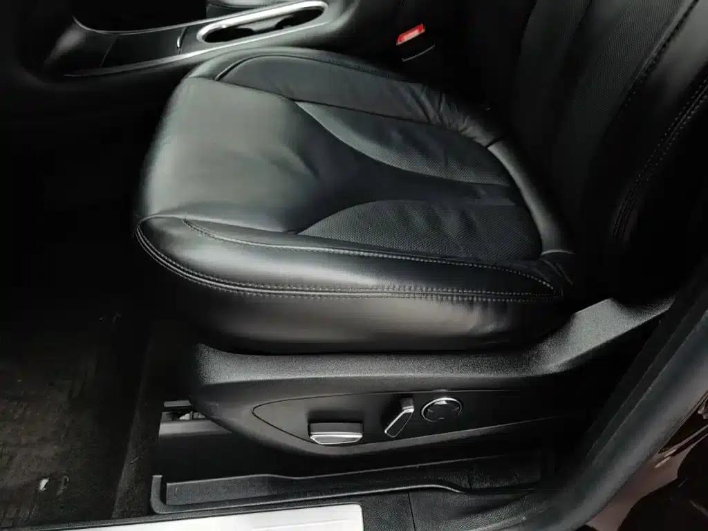 Lincoln MKC 2019 2.0T Two-Wheel Drive Premium Edition (China VI Emission Standard) — миниатюра 20