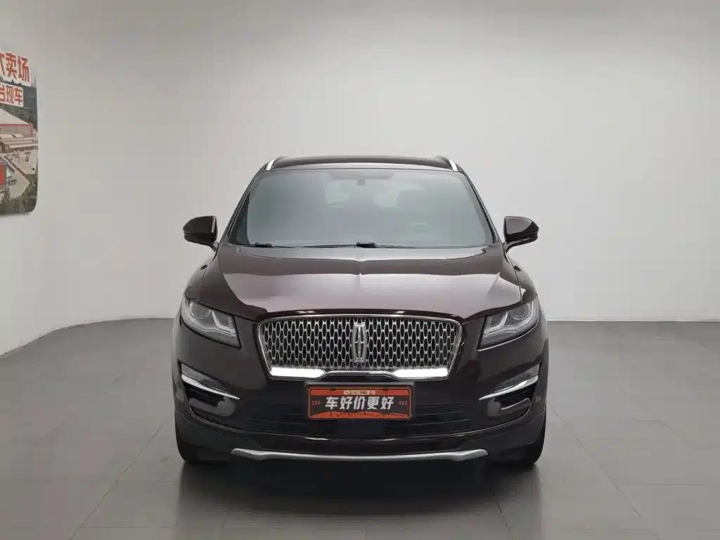 Lincoln MKC 2019 2.0T Two-Wheel Drive Premium Edition (China VI Emission Standard) — миниатюра 3