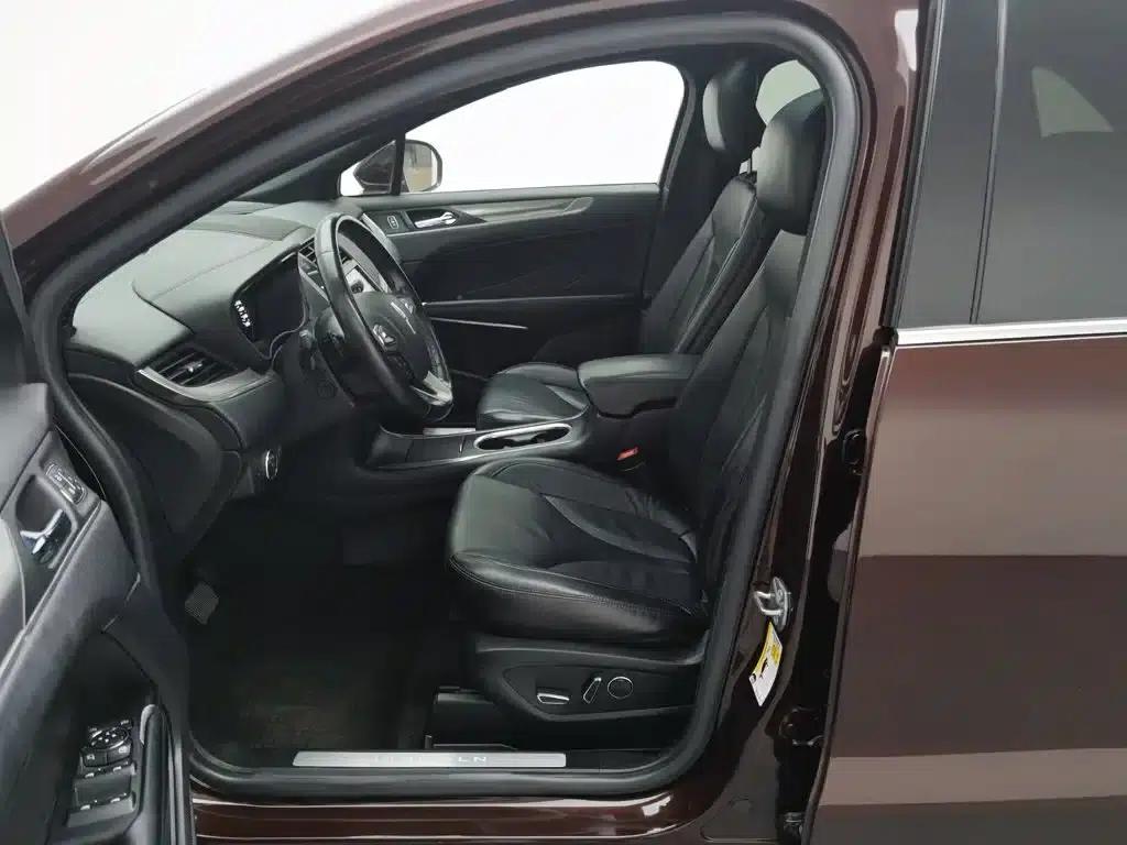 Lincoln MKC 2019 2.0T Two-Wheel Drive Premium Edition (China VI Emission Standard) — миниатюра 10