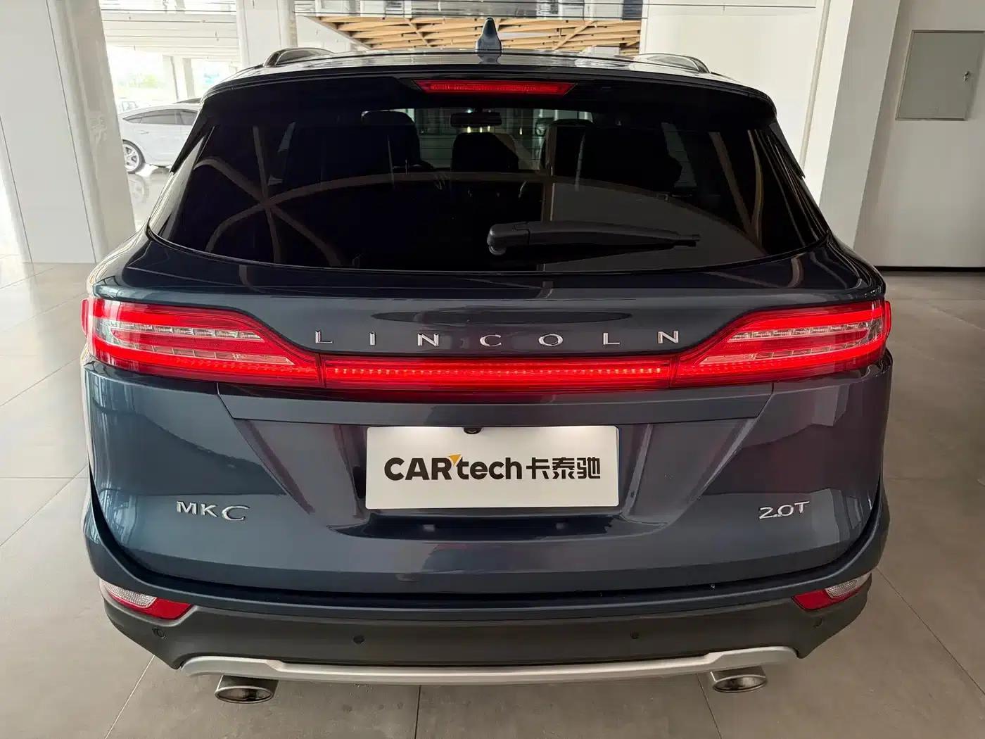 Lincoln MKC 2017 2.0T 2WD Premium Edition — миниатюра 7