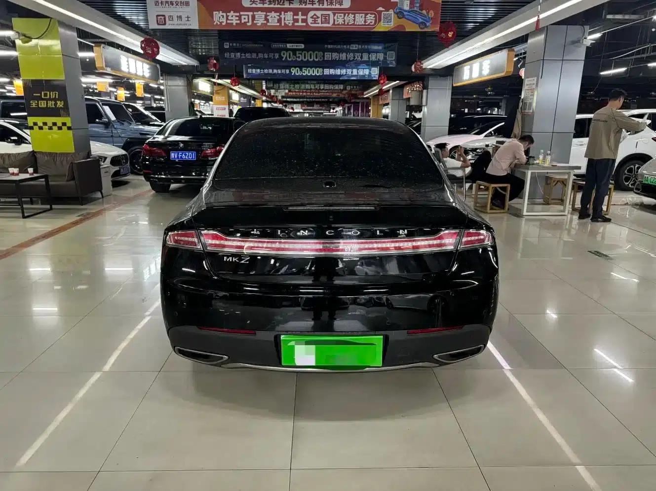Lincoln MKZ 2019 2.0T Premium Edition (National V Emission Standard) — миниатюра 6