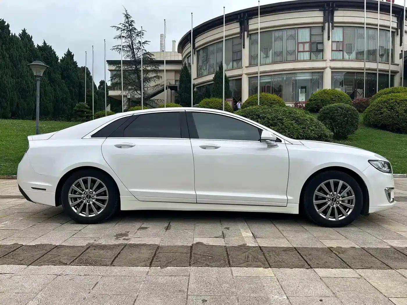 Lincoln MKZ 2019 2.0T Premium Edition (China VI Emission Standard) — миниатюра 7