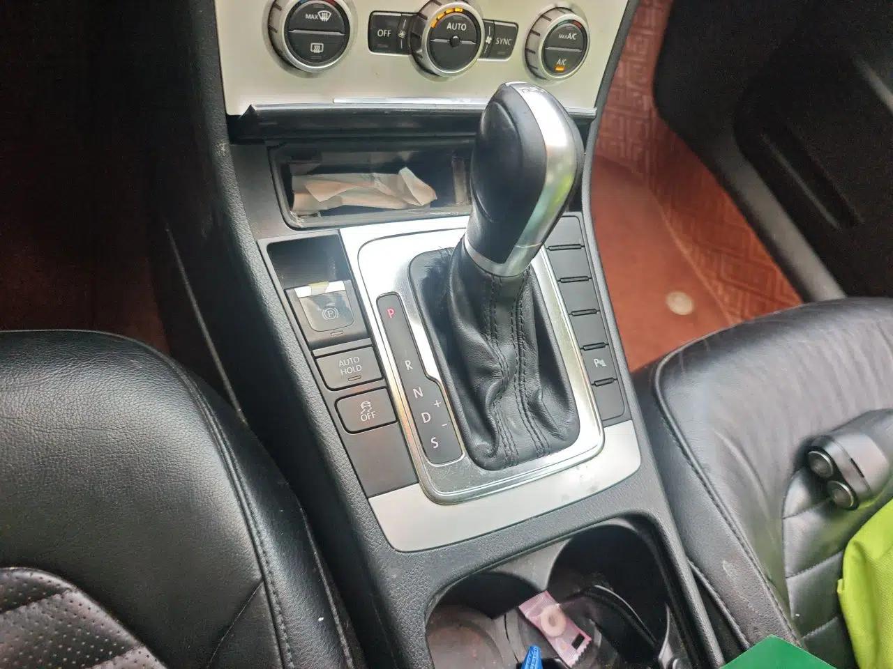 Volkswagen Magotan 2012 1.8TSI Luxury Model — миниатюра 14
