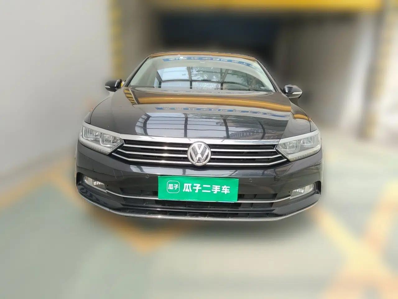 Volkswagen Magotan 2017 330TSI DSG Luxury Model — миниатюра 2