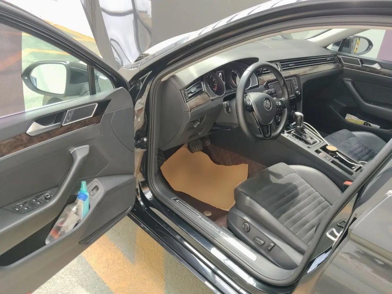 Volkswagen Magotan 2017 330TSI DSG Luxury Model — миниатюра 16