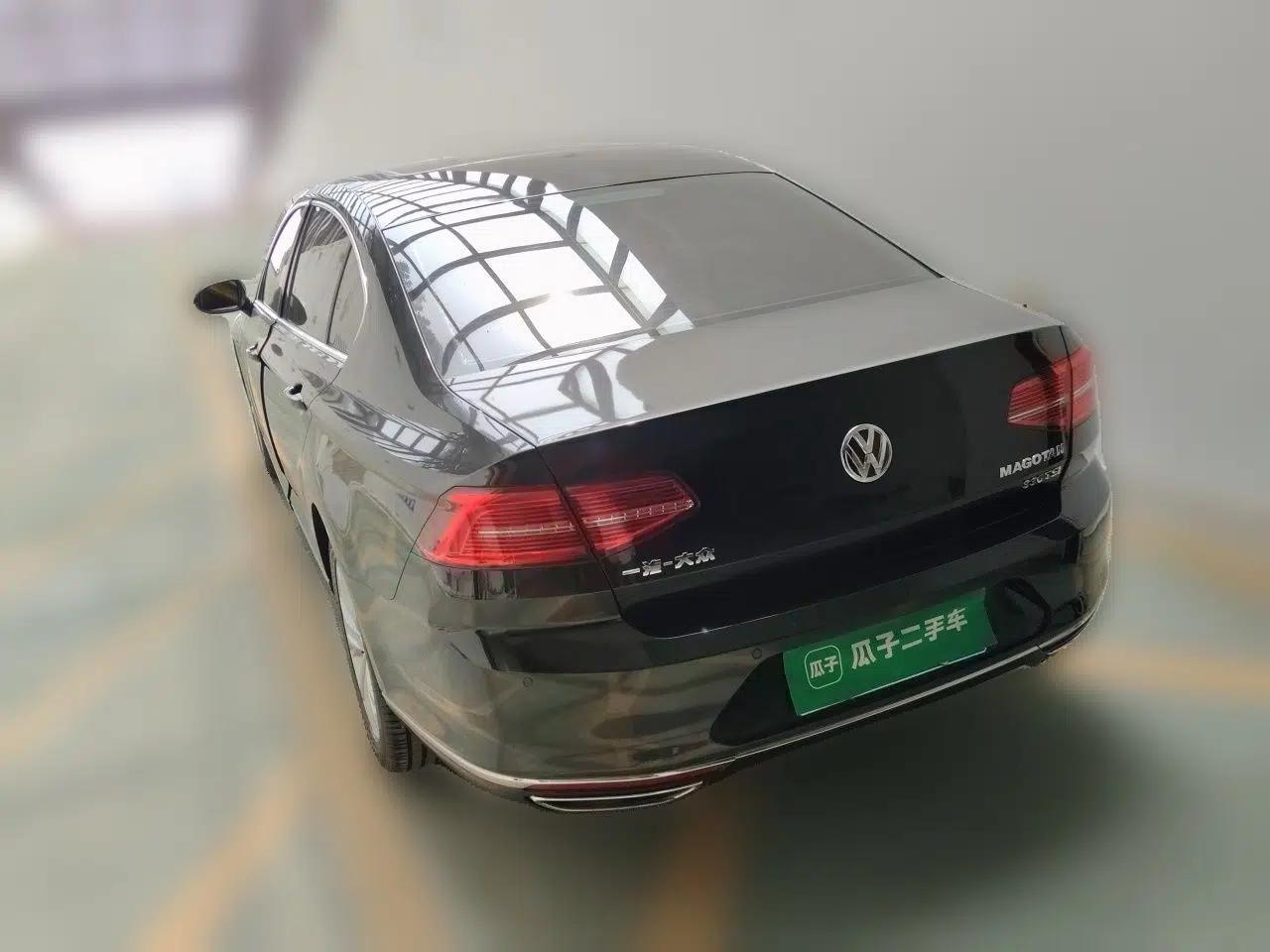 Volkswagen Magotan 2017 330TSI DSG Luxury Model — миниатюра 4