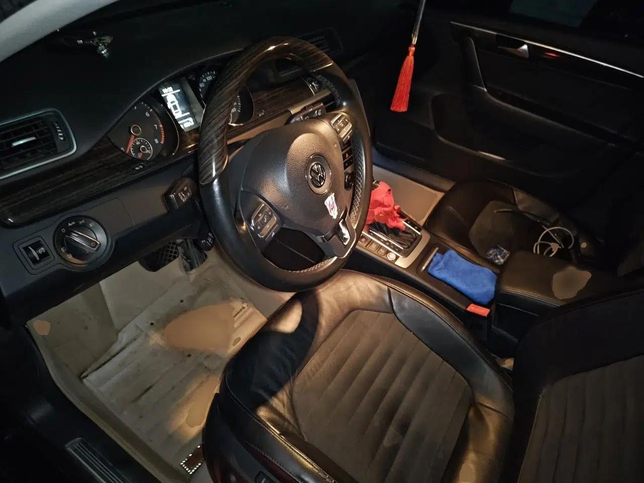 Volkswagen Magotan 2013 1.8TSI Prestige Model — миниатюра 14