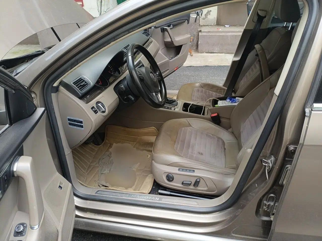 Volkswagen Magotan 2012 Facelift 1.8TSI Prestige Model — миниатюра 15
