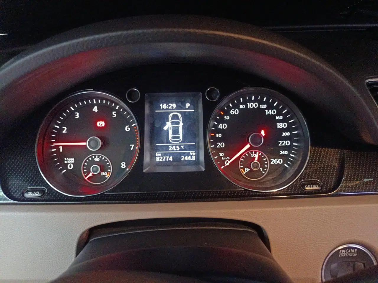 Volkswagen Magotan 2015 Facelift 1.8TSI Luxury Model — миниатюра 11