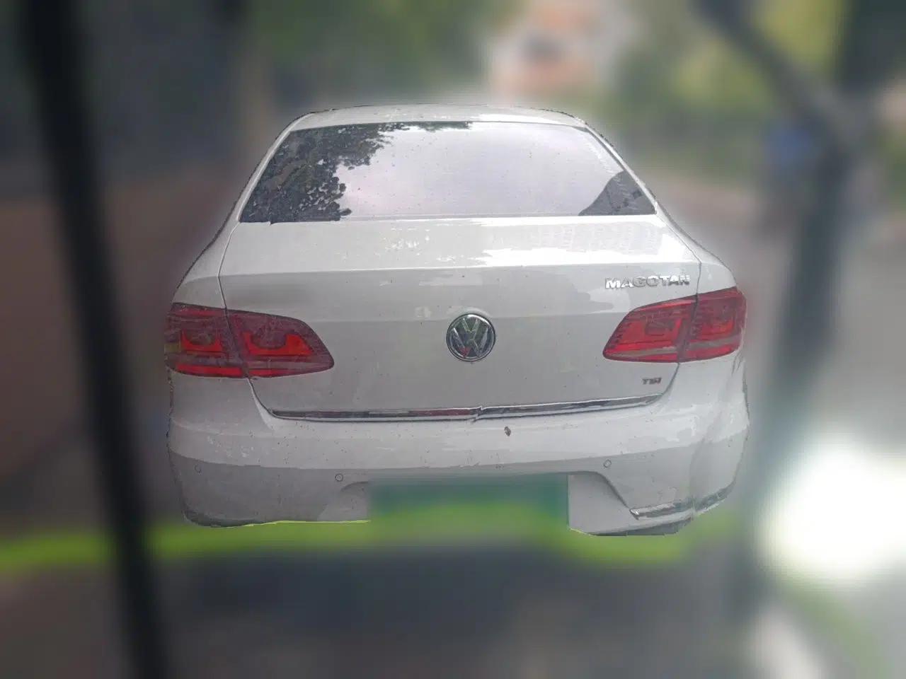 Volkswagen Magotan 2015 Facelift 1.8TSI Luxury Model — миниатюра 5