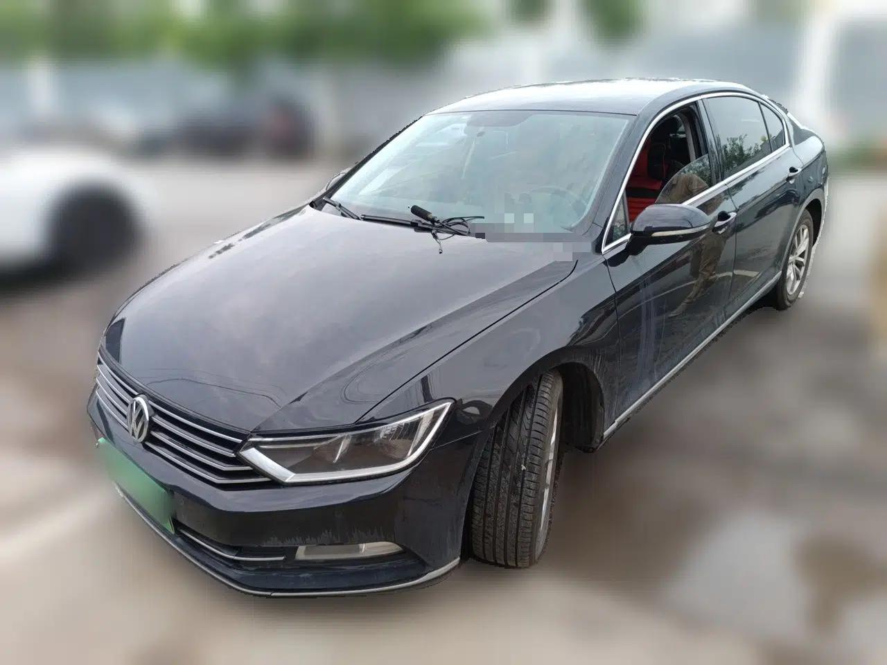 Volkswagen Magotan 2019 280TSI DSG Comfort Model China V Standard — миниатюра 1
